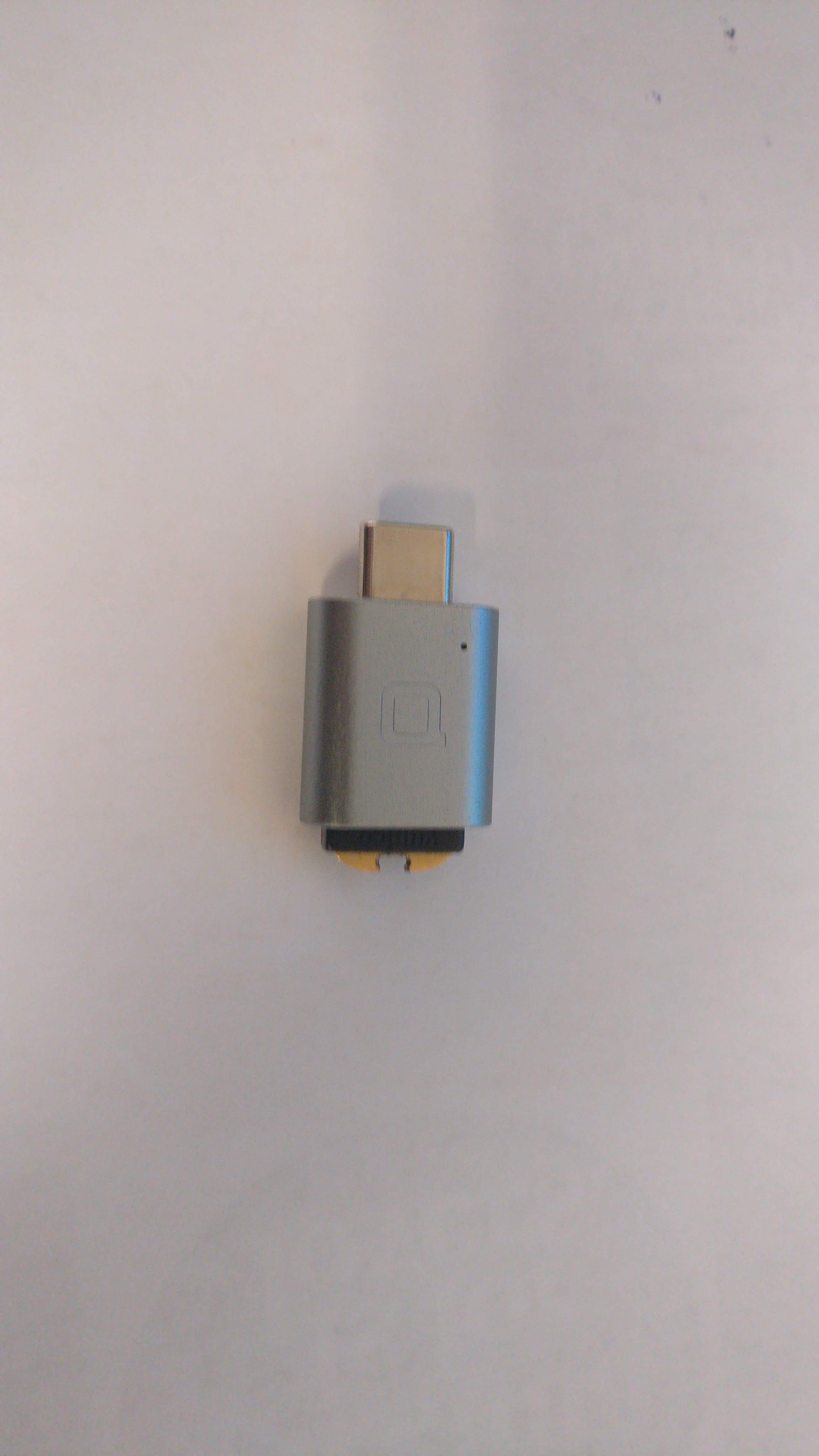 USB-C holer